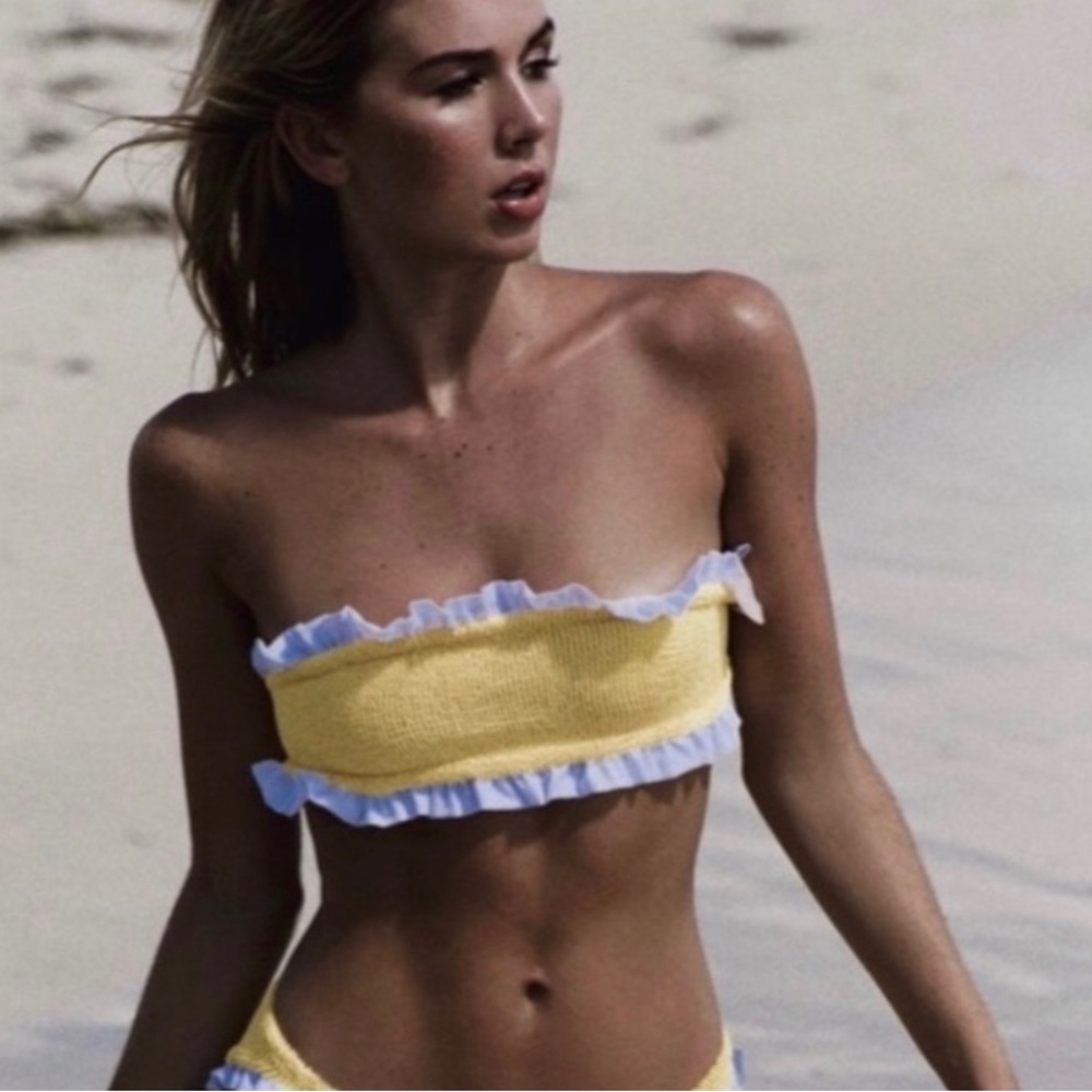 In search of Hunza G Tracey yellow Bikini top only. Anyone interested selling?